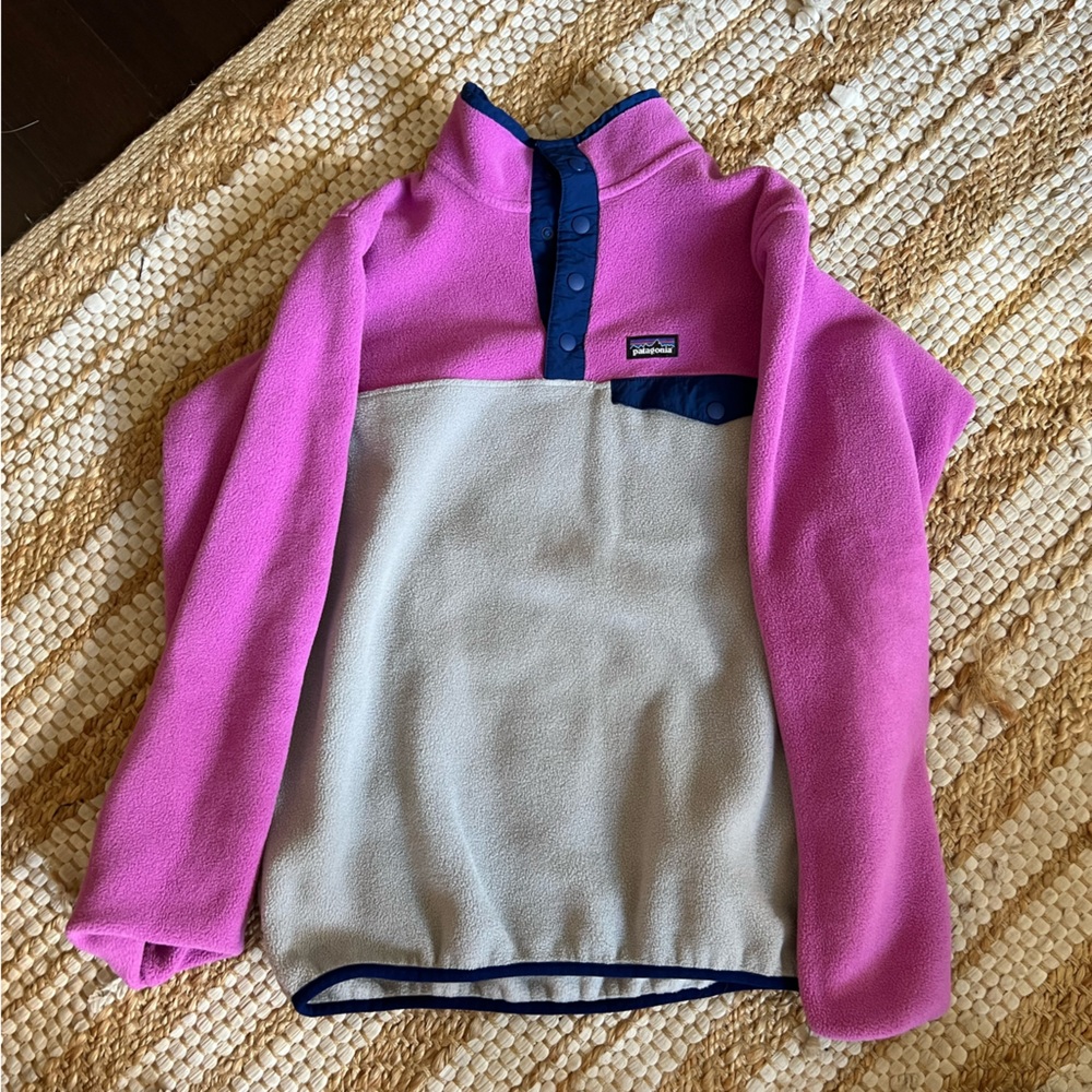 Patagonia Girls XXL Synchilla Pullover Fleece
